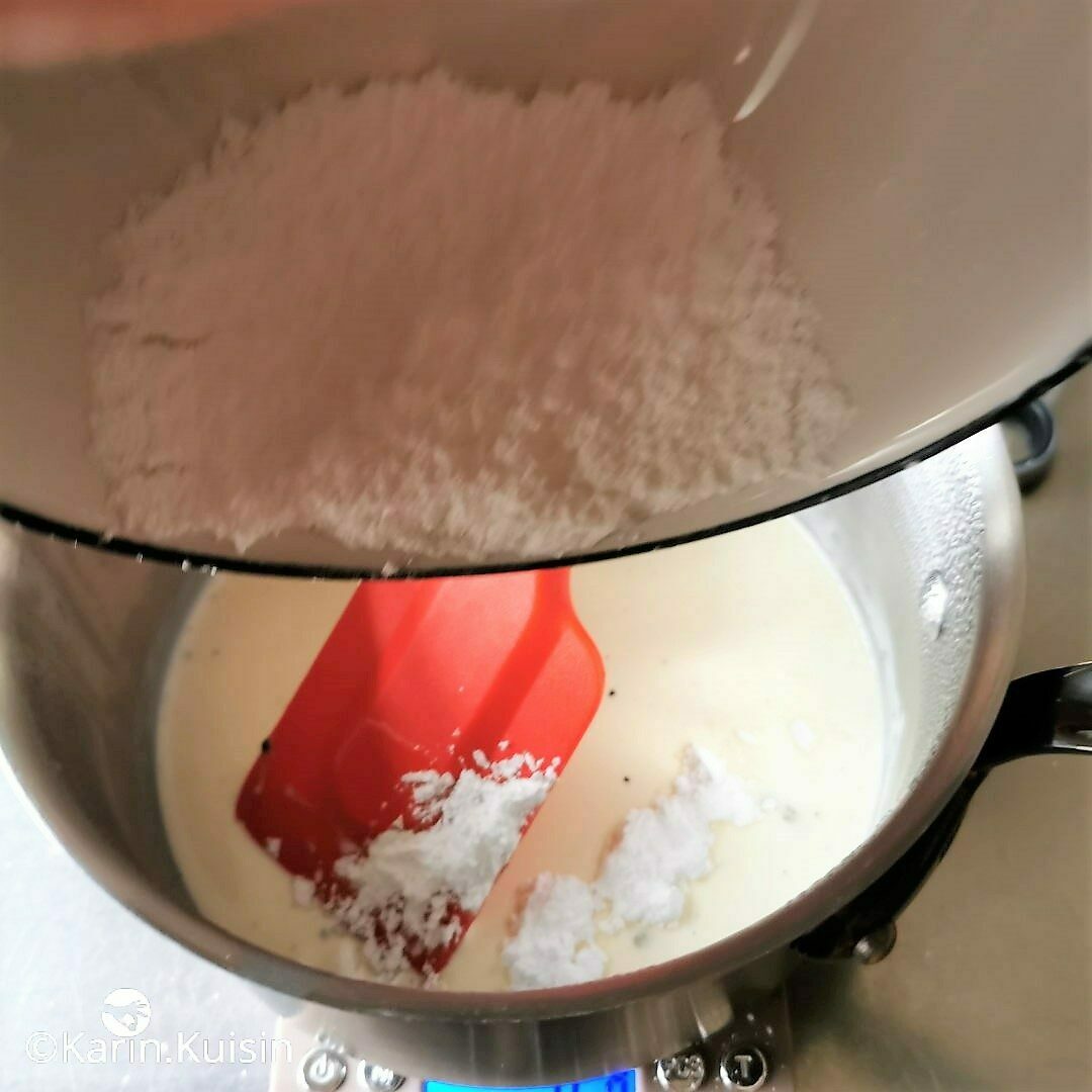 crème sucre glace verser
