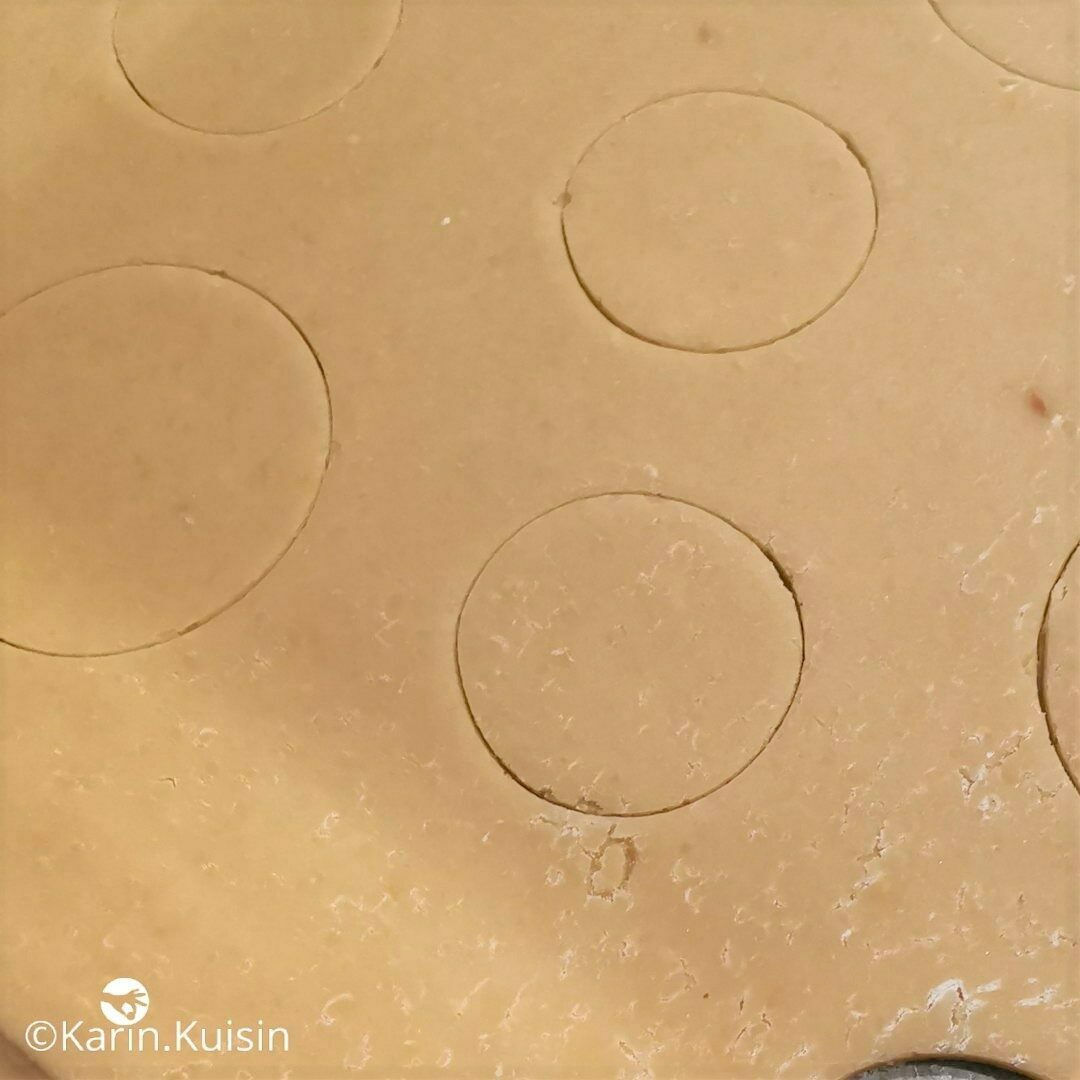 pâte amande rond détailler